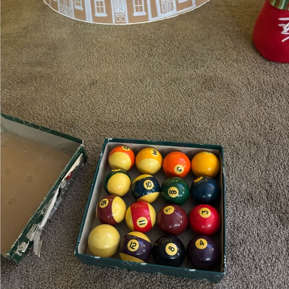 Vintage Aramith Belgian Billiard Pool Balls - Picture 3 of 5